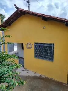 Casa com 3 Quartos à venda, 200m² no Belmonte, Belo Horizonte