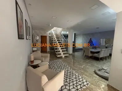 Sobrado com 4 Quartos à venda, 346m² no Vila Ipojuca, São Paulo