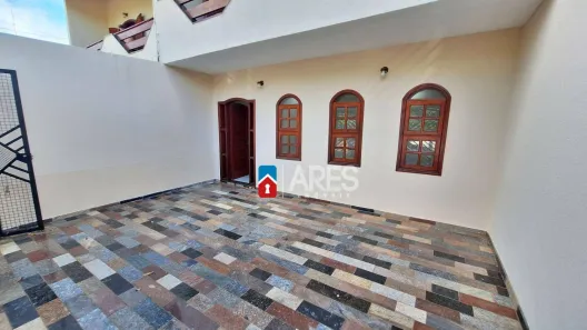 Casa com 3 Quartos para alugar, 140m² no Jardim São Roque, Americana