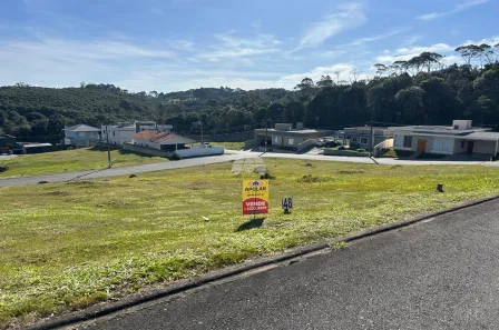 Lote/Terreno à venda, 300m² no Arruda, Colombo