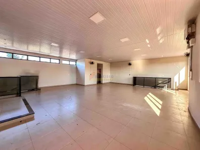 Ponto Comercial para alugar, 150m² no Campina Verde, Divinópolis