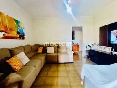 Casa com 3 Quartos à venda, 228m² no Vila Tibério, Ribeirão Preto