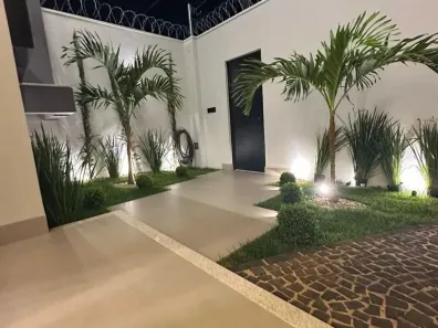 Casa com 3 Quartos à venda, 202m² no Novo Mundo, Uberlândia