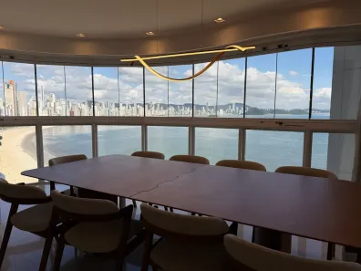 Apartamento com 4 Quartos para alugar, 237m² no Centro, Balneário Camboriú