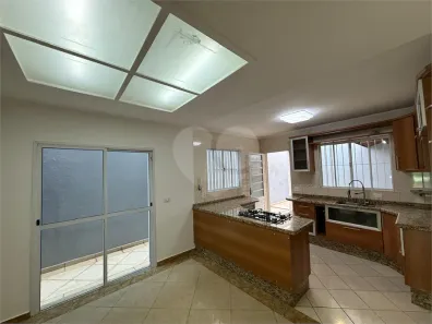 Sobrado com 3 Quartos à venda, 187m² no Vila Santa Terezinha (Zona Norte), São Paulo
