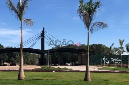 Lote/Terreno à venda, 405m² no Jardins França, Goiânia