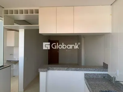 Apartamento com 2 Quartos à venda, 63m² no Raul Lourenço, Montes Claros