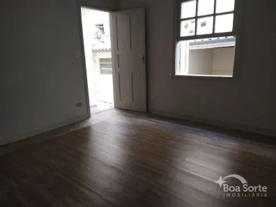 Casa com 1 Quarto para alugar, 35m² no Vila Santo Estevão, São Paulo