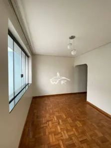 Casa com 3 Quartos para alugar, 178m² no Centro, Guaratinguetá