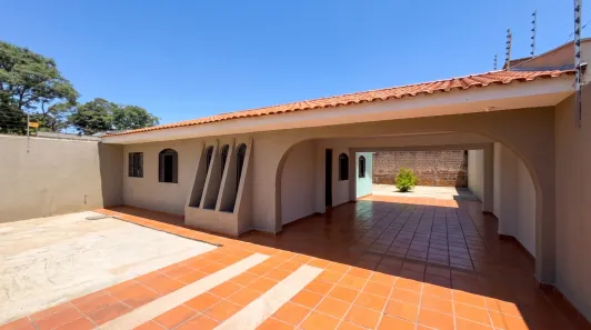 Casa com 2 Quartos para alugar, 80m² no Jardim Liberdade, Maringá