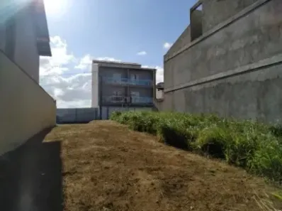 Lote/Terreno à venda, 200m² no Virgem Santa, Macaé