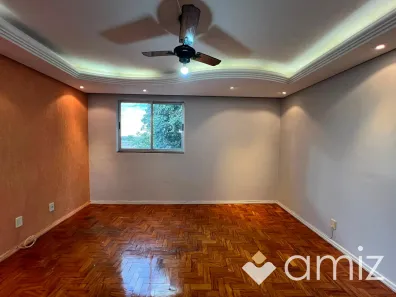 Apartamento com 3 Quartos para alugar, 120m² no Rodoviário, Goiânia