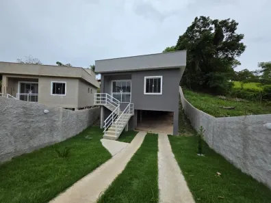 Casa com 2 Quartos à venda, 60m² no Condado de Maricá, Maricá