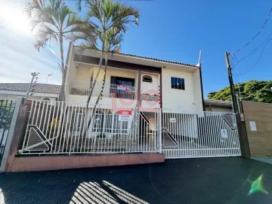 Sobrado com 4 Quartos para alugar, 159m² no Jardim Vitória, Maringá