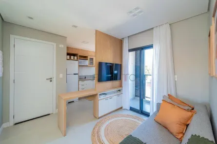 Apartamento com 1 Quarto para alugar, 30m² no Capão Raso, Curitiba