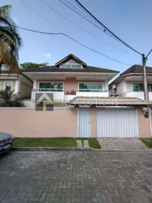 Casa com 4 Quartos para alugar, 220m² no Vargem Grande, Rio de Janeiro