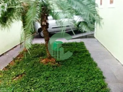 Casa com 3 Quartos à venda, 226m² no Pinheirinho, Santo André