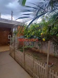 Casa com 2 Quartos à venda, 120m² no Vila São José, São Carlos