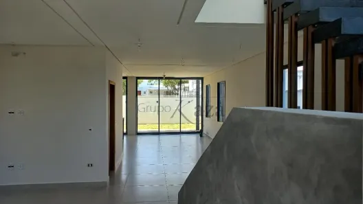 Casa de Condomínio com 4 Quartos à venda, 295m² no Urbanova, São José dos Campos