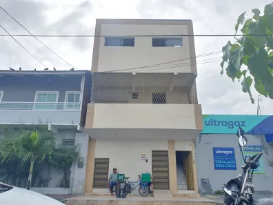 Prédio Comercial à venda, 234m² no Vila União, Fortaleza