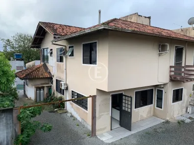 Casa com 5 Quartos à venda, 229m² no Campeche, Florianópolis
