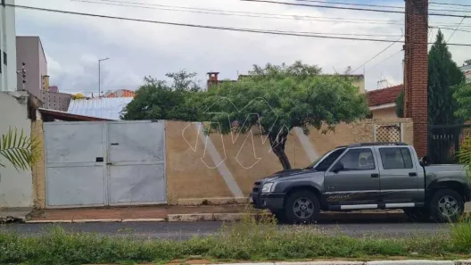Casa com 1 Quarto à venda, 76m² no Vila Tito de Carvalho (Vila Xavier), Araraquara