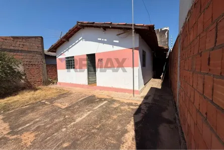 Casa com 2 Quartos à venda, 66m² no Nucleo Habitacional São José I, Rondonópolis
