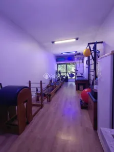 Sala Comercial à venda, 33m² no Auxiliadora, Porto Alegre