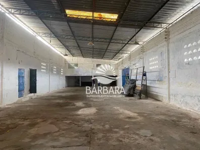 Galpão/Depósito/Armazém à venda, 480m² no Lobato, Salvador