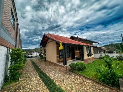 Casa com 3 Quartos à venda, 147m² no Padre Martinho Stein, Timbó
