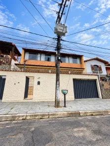Casa com 3 Quartos para alugar, 164m² no Novo Eldorado, Contagem