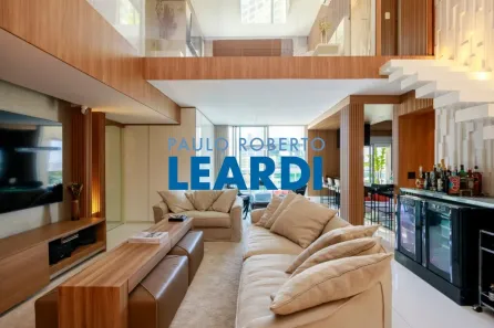 Apartamento com 3 Quartos à venda, 190m² no Cidade Monções, São Paulo