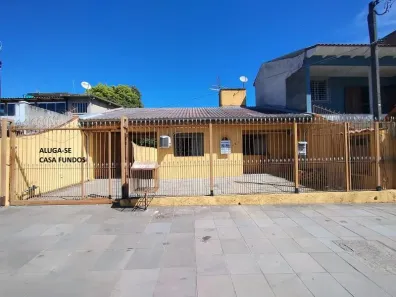 Casa com 2 Quartos para alugar, 50m² no Cristal, Porto Alegre