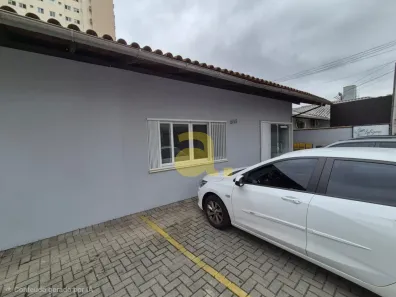Sala Comercial para alugar, 61m² no Vila Nova, Blumenau
