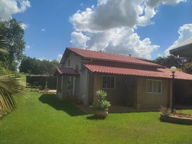 Casa com 5 Quartos à venda, 178m² no Chacará Estancia São Carlos, Guapiaçu