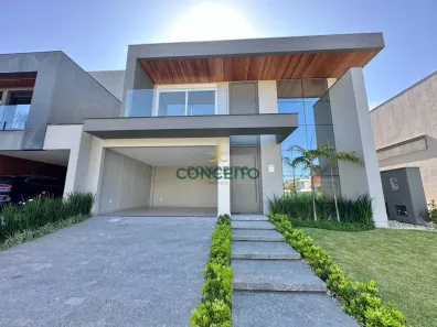 Casa com 3 Quartos à venda, 241m² no Pedra Branca, Palhoça