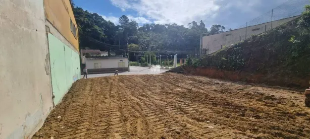 Lote/Terreno à venda, 360m² no Centro II, Brusque