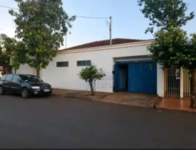 Casa com 3 Quartos à venda, 279m² no Centro, Sertãozinho