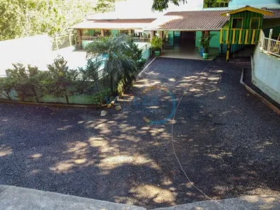 Fazenda/Sítio com 3 Quartos à venda, 12000m² no Centro, Rolândia
