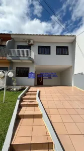 Sobrado com 3 Quartos para alugar, 210m² no Country, Cascavel