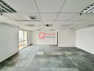 Sala Comercial para alugar, 135m² no Jardim Dom Bosco, São Paulo