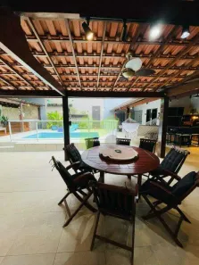Casa com 3 Quartos à venda, 200m² no Mirante da Lagoa, Macaé
