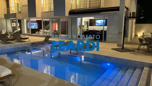 Casa de Condomínio com 4 Quartos para venda ou aluguel, 615m² no Tamboré, Barueri