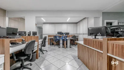 Sala Comercial à venda, 295m² no Centro, Blumenau