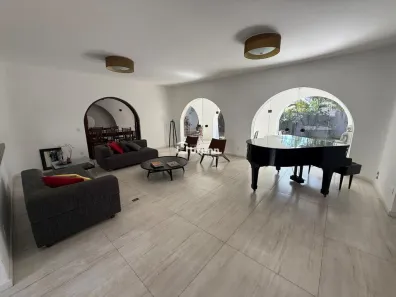 Casa de Condomínio com 4 Quartos para alugar, 475m² no Granja Viana, Cotia