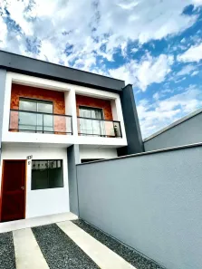 Casa com 2 Quartos à venda, 70m² no Floresta, Joinville