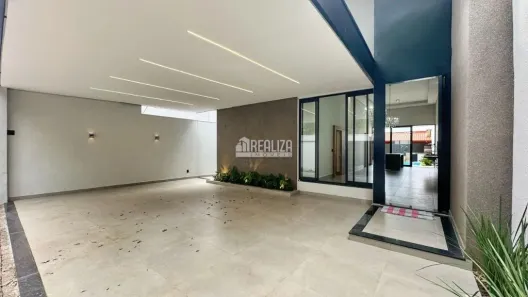 Casa com 3 Quartos à venda, 238m² no Fabrício, Uberaba