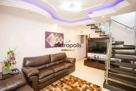 Sobrado com 4 Quartos à venda, 207m² no Vila Nogueira, Diadema