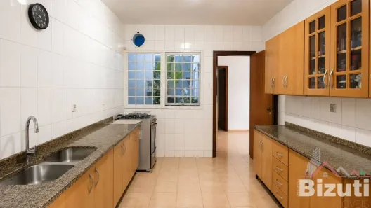 Casa com 2 Quartos à venda, 224m² no Jardim Quintas das Videiras, Jundiaí