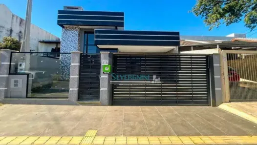 Casa com 3 Quartos à venda, 130m² no Parque da Matriz, Cachoeirinha